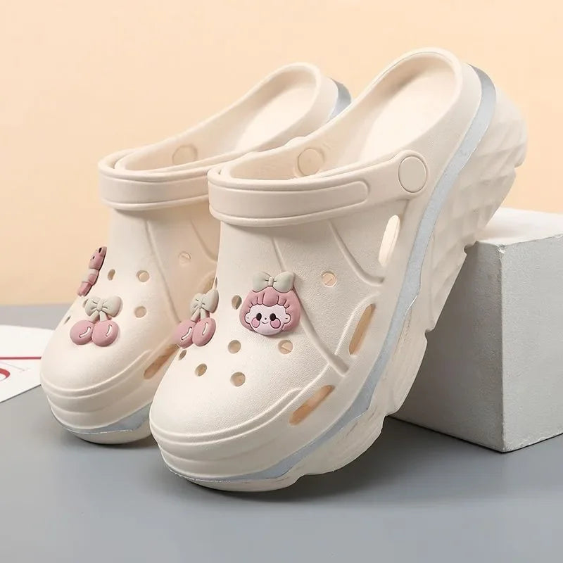 Women’s Summer Outdoor Slides – Breathable Beach Clogs, Platform Sandals, Comfortable Wrapped Slippers & Stylish Big Toe Shoes for Casual Wear.