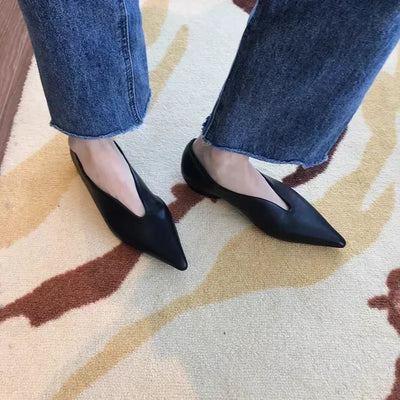 Women’s Trendy Flats & Sandals – Summer Pointed Toe Retro Oxford Mules, Casual Walking Shoes, Stylish & Comfortable Everyday Footwear.