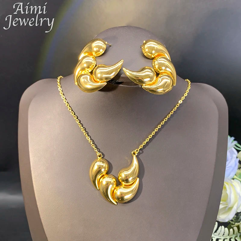 Trendy 18K Gold Plated Jewelry Set – Elegant Chunky Hoop Earrings & Necklace, Exquisite Dubai Bridal Wedding Party Gifts for Women.
