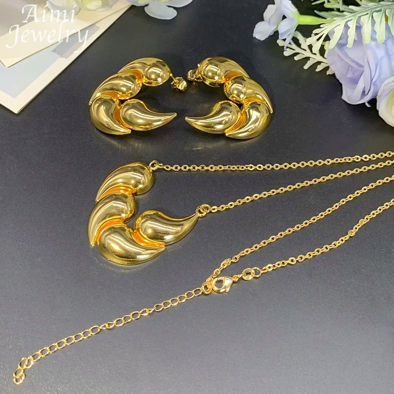 Trendy 18K Gold Plated Jewelry Set – Elegant Chunky Hoop Earrings & Necklace, Exquisite Dubai Bridal Wedding Party Gifts for Women.