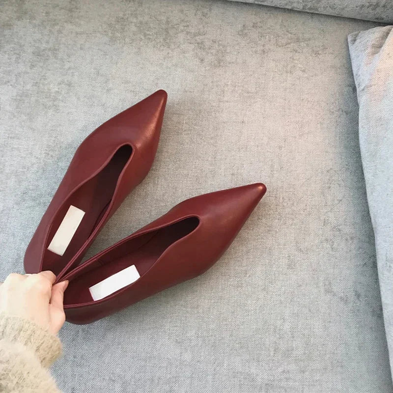 Women’s Trendy Flats & Sandals – Summer Pointed Toe Retro Oxford Mules, Casual Walking Shoes, Stylish & Comfortable Everyday Footwear.