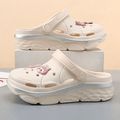 Women’s Summer Outdoor Slides – Breathable Beach Clogs, Platform Sandals, Comfortable Wrapped Slippers & Stylish Big Toe Shoes for Casual Wear.